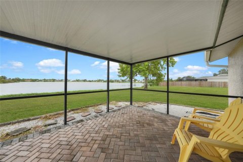 Villa ou maison à vendre à Port Charlotte, Floride: 2 chambres, 83.61 m2 № 1910035 - photo 24