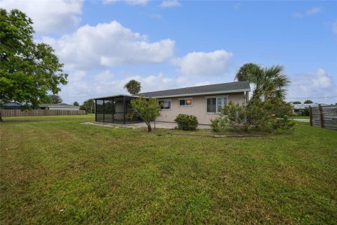 Villa ou maison à vendre à Port Charlotte, Floride: 2 chambres, 83.61 m2 № 1910035 - photo 30