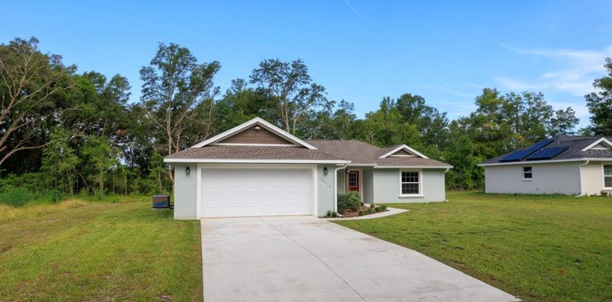 Casa en Dunnellon, Florida 3 dormitorios, 149.11 m2 № 1684907