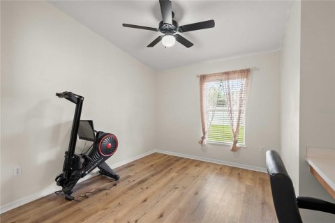 House in Spring Hill, Florida 4 bedrooms, 174.1 sq.m. № 2284660 - photo 23