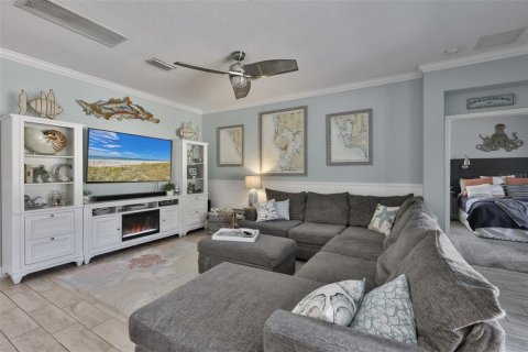 Villa ou maison à vendre à Apollo Beach, Floride: 4 chambres, 300.35 m2 № 2207376 - photo 20