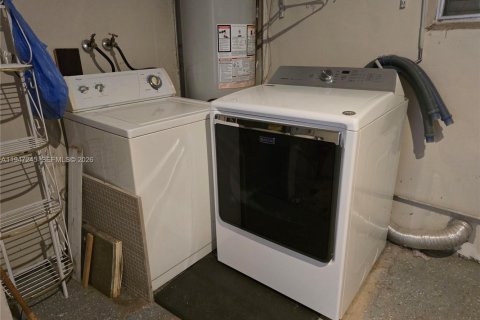 Снять в аренду виллу или дом в Санрайз, Флорида 2 спальни, 142.79м2, № 2003316 - фото 21