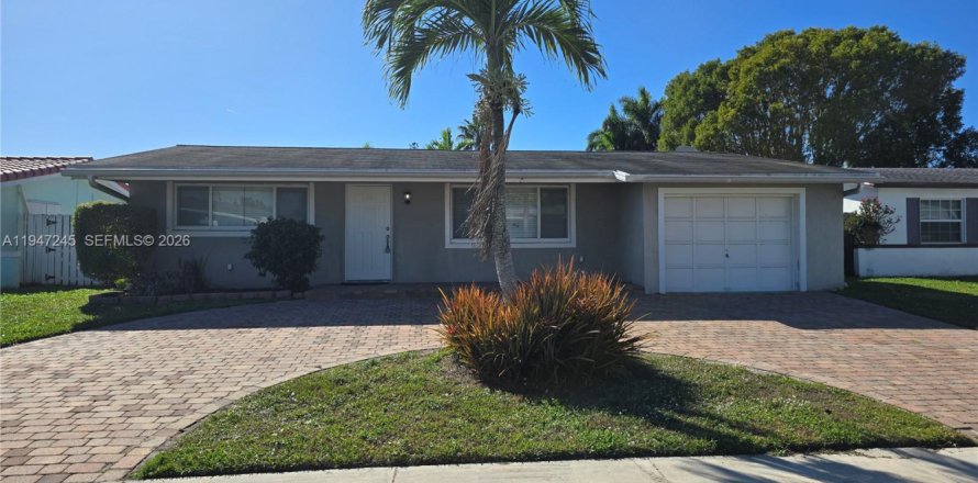 Дом в Санрайз, Флорида 2 спальни, 142.79м2 № 2003316