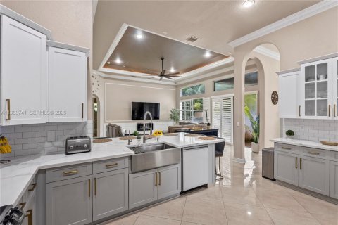 Купить виллу или дом в Дейви, Флорида 4 спальни, 253.44м2, № 2030418 - фото 16