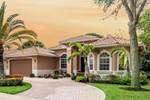 Дом в Дейви, Флорида 4 спальни, 253.44м2 № 2030418