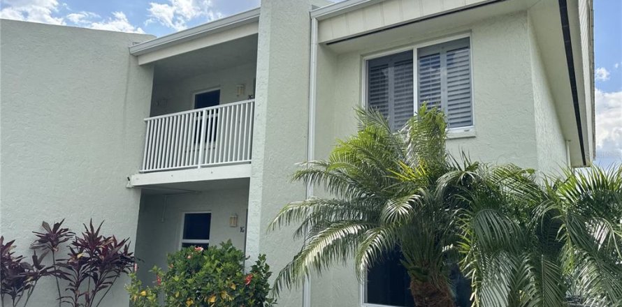 Condo in Punta Gorda, Florida, 2 bedrooms № 2239641