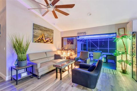 House in Boca Raton, Florida 4 bedrooms, 245.54 sq.m. № 2253426 - photo 16