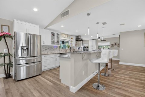 House in Boca Raton, Florida 4 bedrooms, 245.54 sq.m. № 2253426 - photo 20