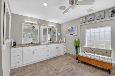 House in Boca Raton, Florida 4 bedrooms, 245.54 sq.m. № 2253426 - photo 30