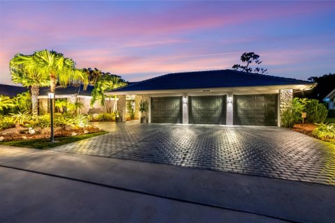 House in Boca Raton, Florida 4 bedrooms, 245.54 sq.m. № 2253426 - photo 7
