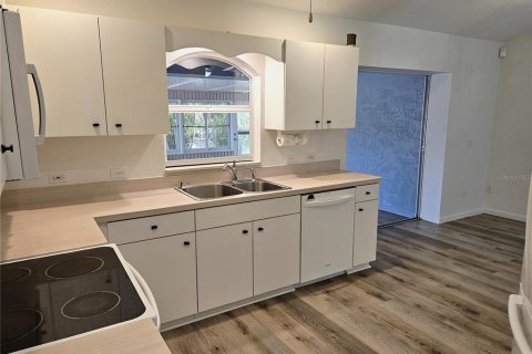 Casa en alquiler en Venice, Florida, 3 dormitorios, 145.39 m2 № 1906796 - foto 8