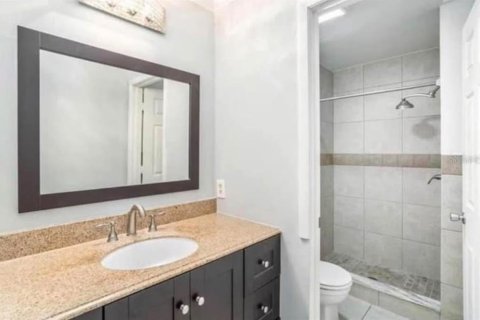 Condo in Altamonte Springs, Florida, 2 bedrooms  № 2394297 - photo 12