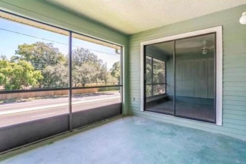 Condo in Altamonte Springs, Florida, 2 bedrooms  № 2394297 - photo 20