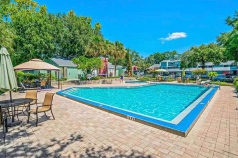 Condo in Altamonte Springs, Florida, 2 bedrooms  № 2394297 - photo 22