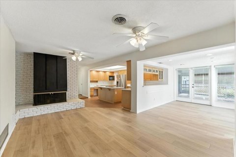 Villa ou maison à vendre à Maitland, Floride: 4 chambres, 195.19 m2 № 1831868 - photo 4