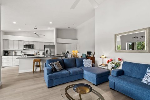 Condo in Sarasota, Florida, 2 bedrooms  № 2395883 - photo 20