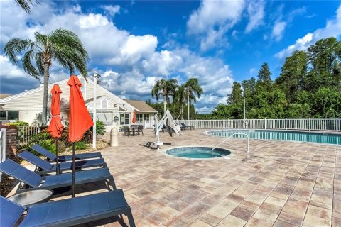 House in Land O' Lakes, Florida 3 bedrooms, 192.49 sq.m. № 2223265 - photo 28