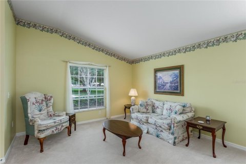 House in Land O' Lakes, Florida 3 bedrooms, 192.49 sq.m. № 2223265 - photo 21