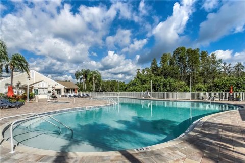House in Land O' Lakes, Florida 3 bedrooms, 192.49 sq.m. № 2223265 - photo 27
