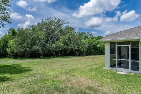 House in Land O' Lakes, Florida 3 bedrooms, 192.49 sq.m. № 2223265 - photo 22