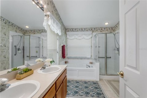House in Land O' Lakes, Florida 3 bedrooms, 192.49 sq.m. № 2223265 - photo 13