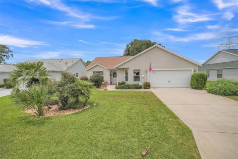 Casa en The Villages, Florida 3 dormitorios, 138.98 m2 № 2140543