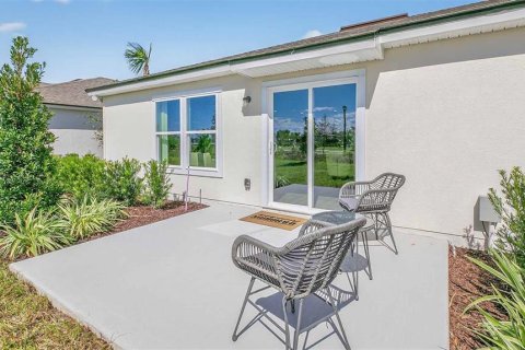 House in Palm Coast, Florida 4 bedrooms, 172.98 sq.m. № 2104707 - photo 28