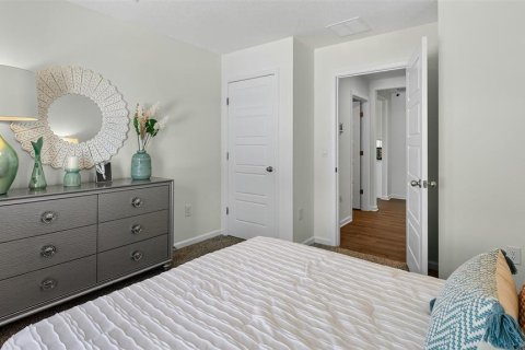 House in Palm Coast, Florida 4 bedrooms, 172.98 sq.m. № 2104707 - photo 23