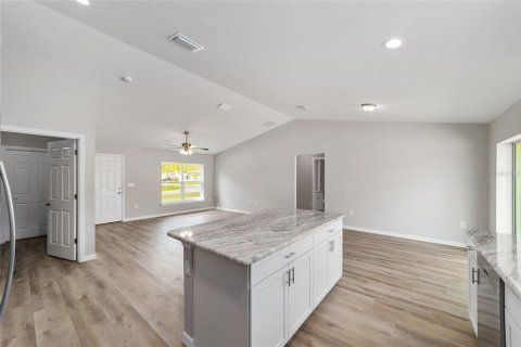 House in Citrus Springs, Florida 3 bedrooms, 130.06 sq.m. № 1656900 - photo 13