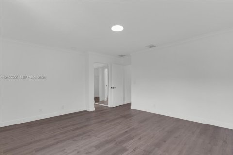Купить виллу или дом в Уэст-Палм-Бич, Флорида 4 спальни, 183.85м2, № 2154213 - фото 18