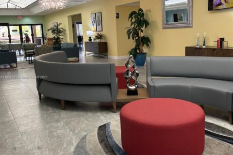 Copropriété à vendre à Sunrise, Floride: 2 chambres, 75.72 m2 № 1939944 - photo 9