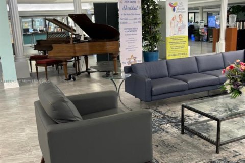 Copropriété à vendre à Sunrise, Floride: 2 chambres, 75.72 m2 № 1939944 - photo 5