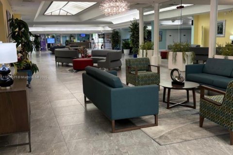 Copropriété à vendre à Sunrise, Floride: 2 chambres, 75.72 m2 № 1939944 - photo 6