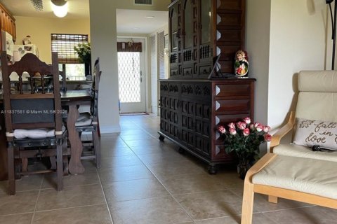 Copropriété à vendre à Sunrise, Floride: 2 chambres, 75.72 m2 № 1939944 - photo 30