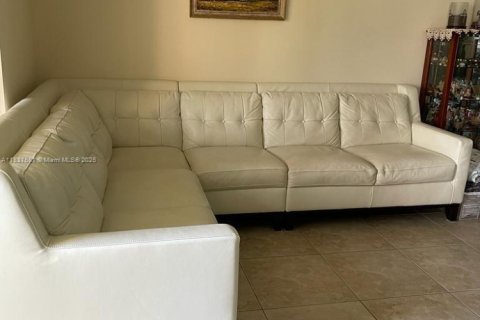 Copropriété à vendre à Sunrise, Floride: 2 chambres, 75.72 m2 № 1939944 - photo 27