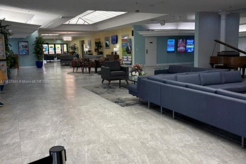 Copropriété à vendre à Sunrise, Floride: 2 chambres, 75.72 m2 № 1939944 - photo 3