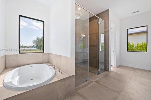 Villa ou maison à vendre à Davie, Floride: 5 chambres № 2029827 - photo 19