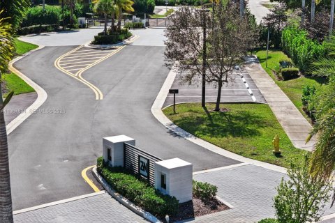 Villa ou maison à vendre à Davie, Floride: 5 chambres № 2029827 - photo 5