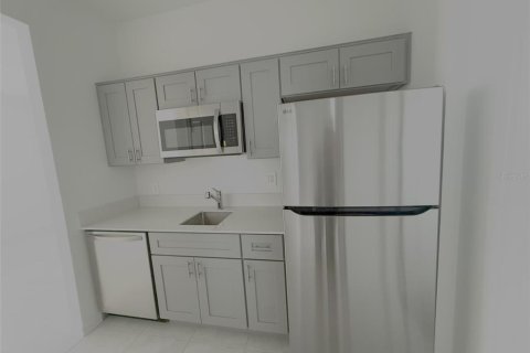 Casa en alquiler en Eagle Lake, Florida, 4 dormitorios, 296.08 m2 № 1884704 - foto 19