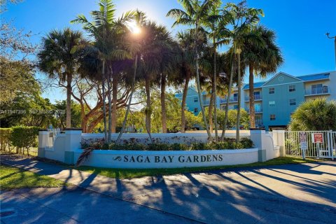 Condo in Cutler Bay, Florida, 2 bedrooms  № 2003378