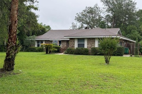 Casa en venta en Deltona, Florida, 3 dormitorios, 223.43 m2 № 1721349 - foto 3