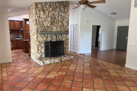 Casa en venta en Deltona, Florida, 3 dormitorios, 223.43 m2 № 1721349 - foto 12