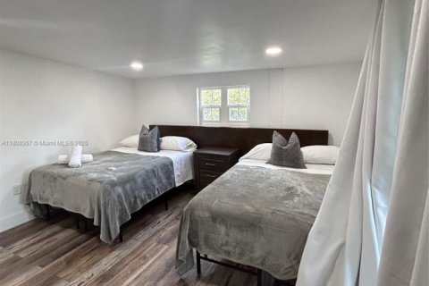 Apartment in Oakland Park, Florida 1 bedroom, 363.99 sq.m. № 1959803 - photo 3