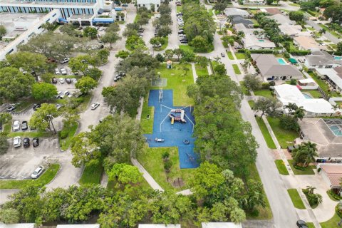 Condominio en venta en Fort Lauderdale, Florida, 2 dormitorios, 95.69 m2 № 1702647 - foto 18