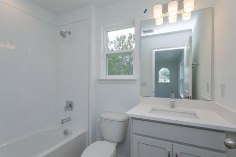 Купить виллу или дом в Миннеола, Флорида 10 комнат, 273.6м2, № 1615915 - фото 22