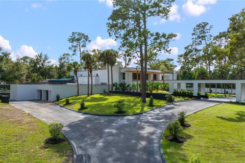 House in Longwood, Florida 7 bedrooms, 1375.05 sq.m. № 2208281 - photo 3