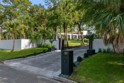 House in Longwood, Florida 7 bedrooms, 1375.05 sq.m. № 2208281 - photo 5