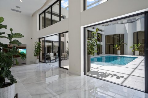 House in Longwood, Florida 7 bedrooms, 1375.05 sq.m. № 2208281 - photo 13