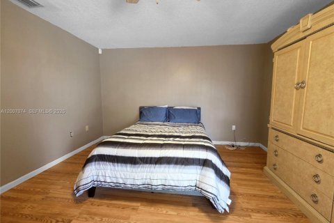 Casa en venta en Sunrise, Florida, 3 dormitorios, 115.01 m2 № 2154028 - foto 9
