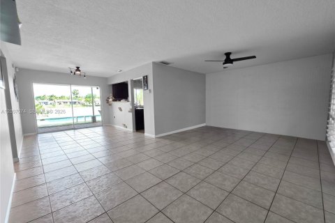 Casa en venta en Sunrise, Florida, 3 dormitorios, 115.01 m2 № 2154028 - foto 5